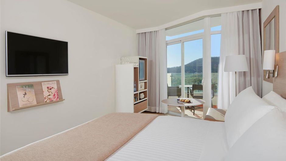 Melia Calvia Beach Room