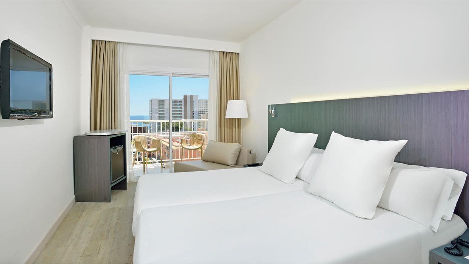 Sol Guadalupe Room