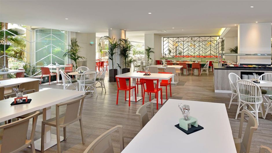 Sol Katmandu Park & Resort Restaurant