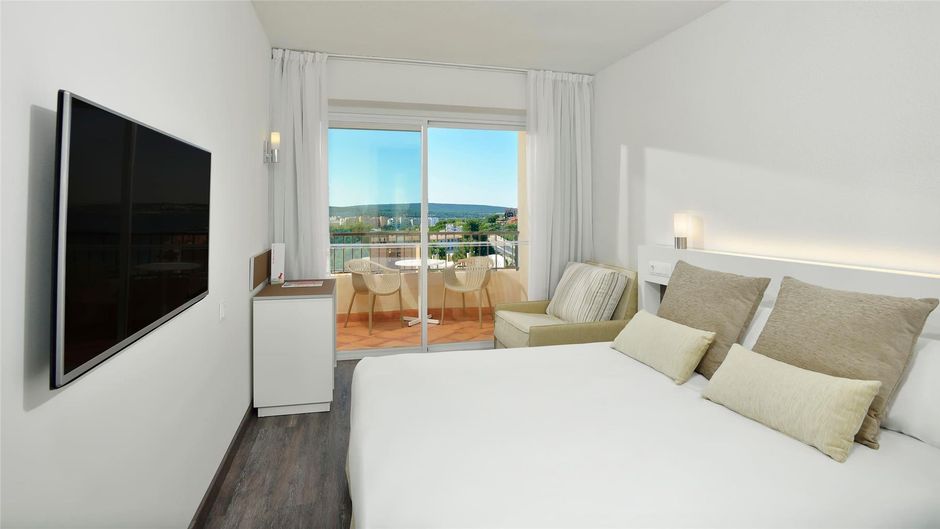 Sol Palmanova Room