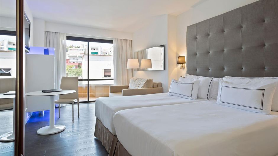 Melia Palma Marina Room