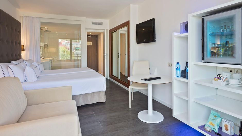 Melia Palma Marina Room