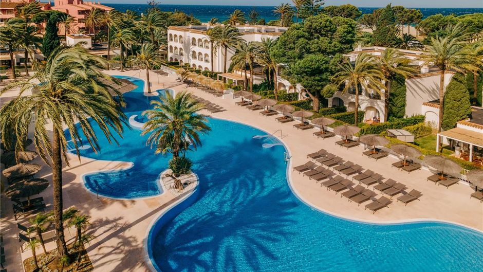 Melia Atlanterra Pool
