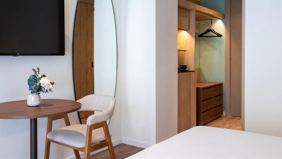 Melia Granada Room
