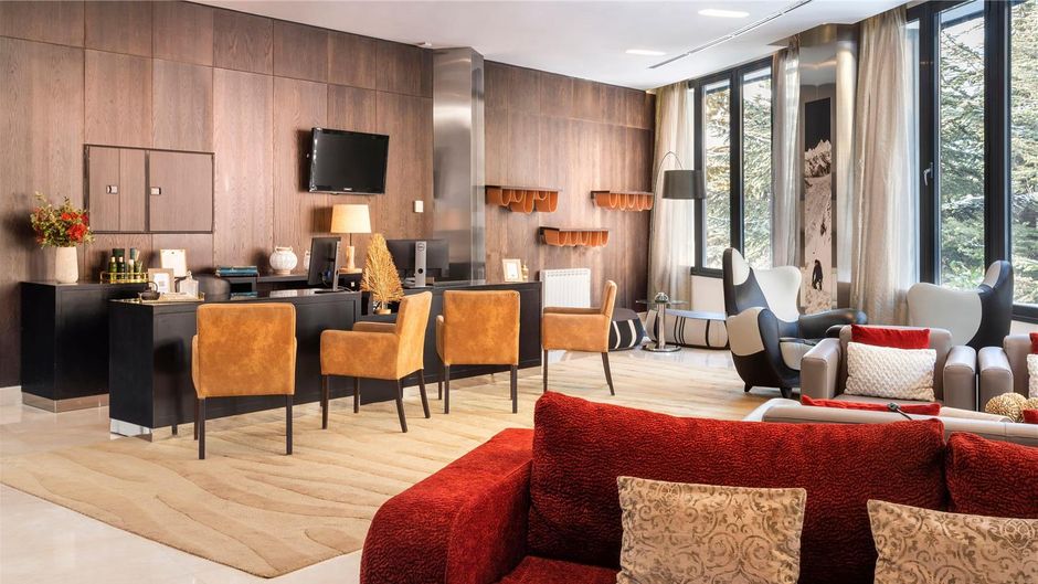 Melia Sol y Nieve Exterior
