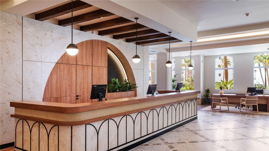 Melia Atlantico Isla Canela Lobby