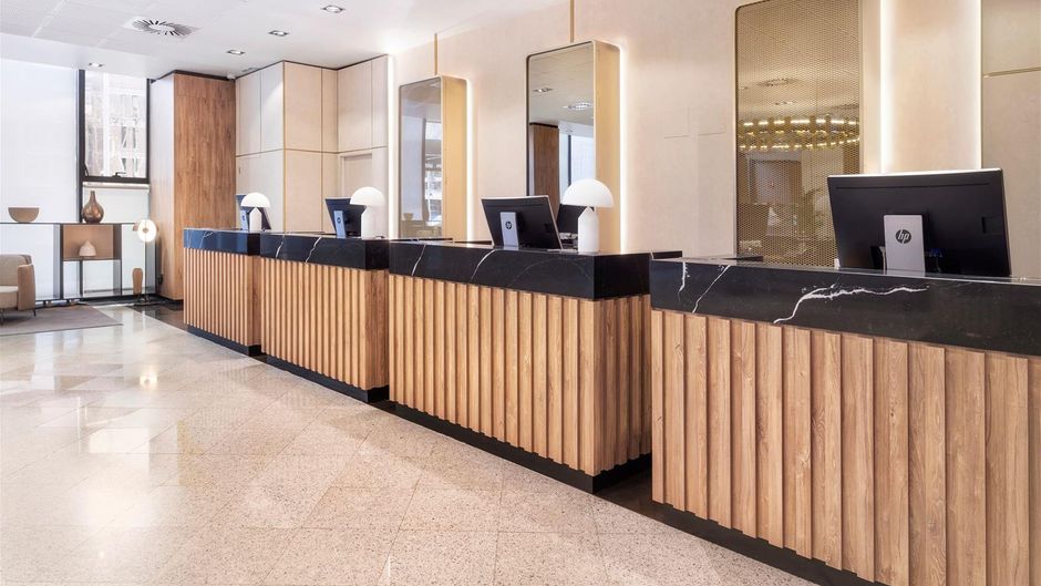 Melia Avenida America Lobby