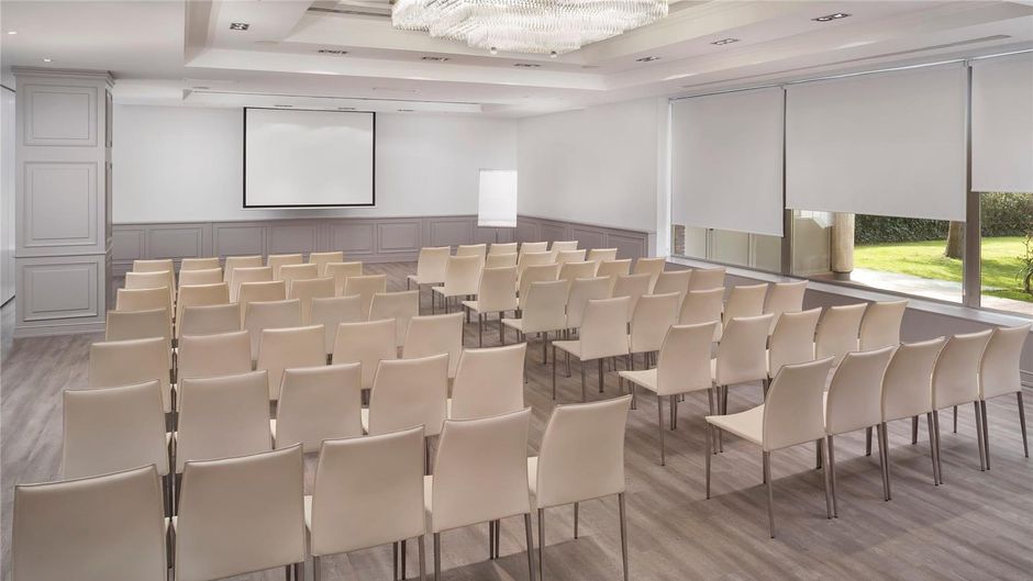 Melia Barajas Meeting