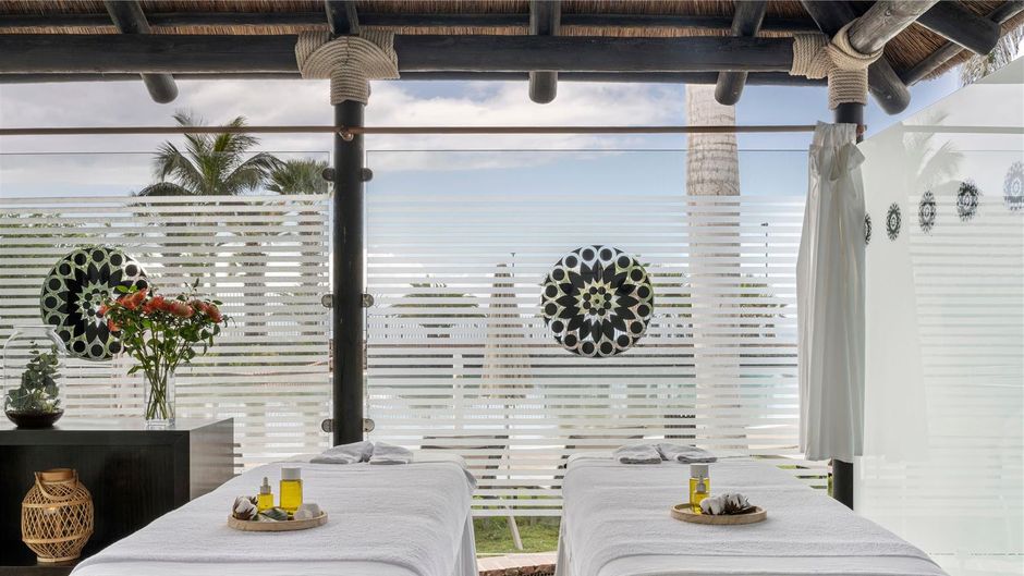 Gran Melia Palacio de Isora Room
