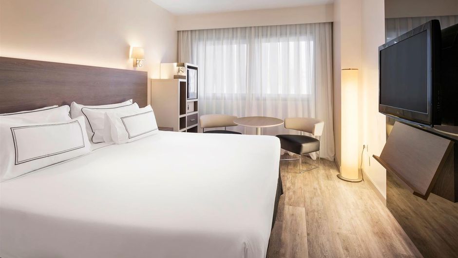 Melia Lebreros Room