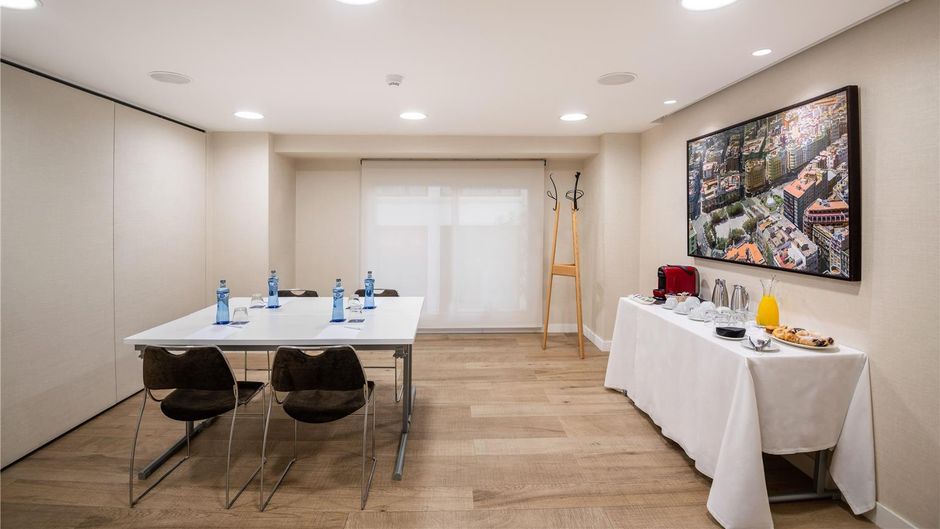 Melia Plaza Meeting
