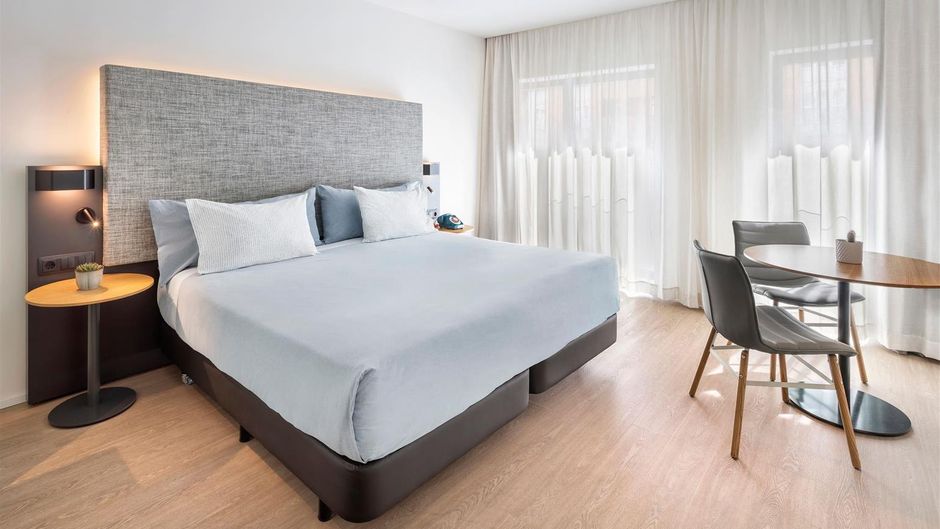 Melia Zaragoza Room