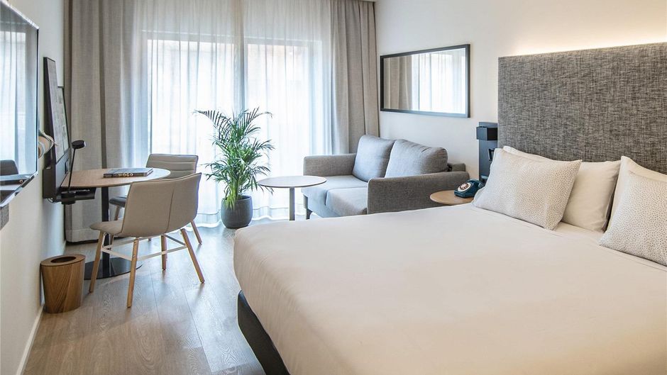 Melia Zaragoza Room