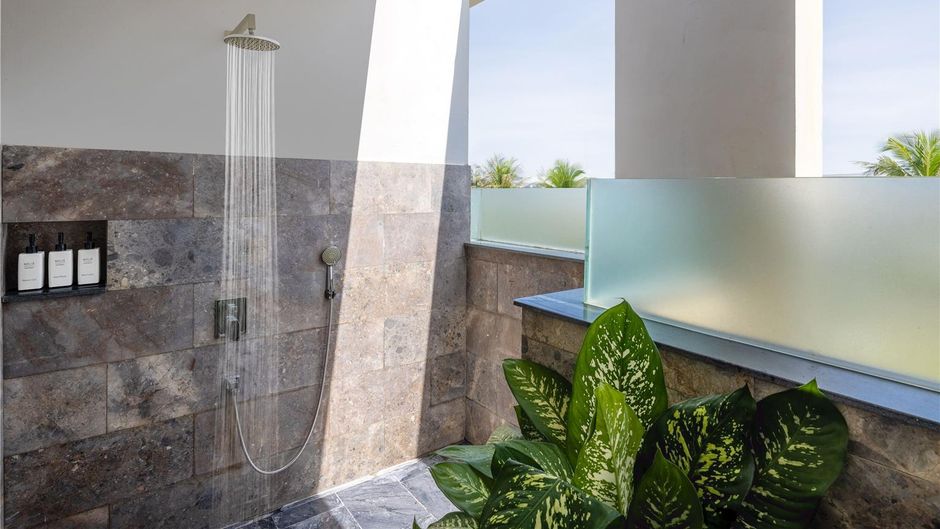 Melia Danang Room