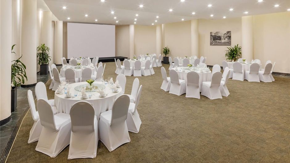 Melia Danang Meeting