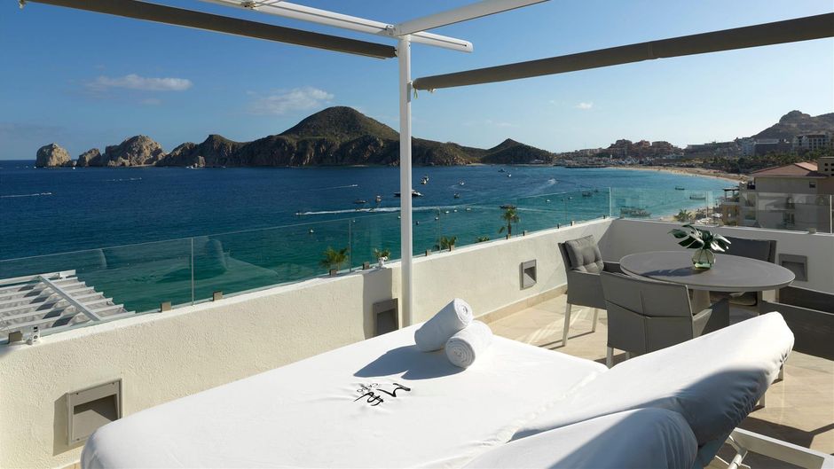 ME Cabo Room
