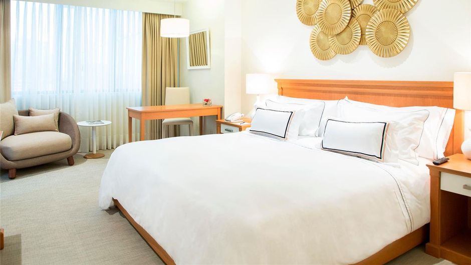 Melia Lima Room