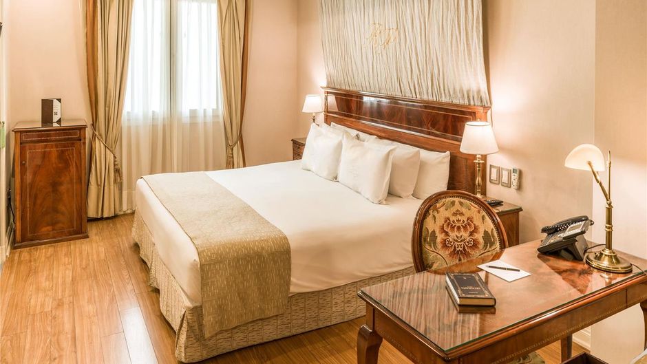 Melia Recoleta Plaza Boutique Hotel Room
