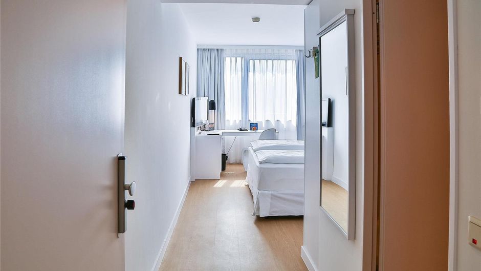 Hotel Frankfurt Messe managed by Melia Room