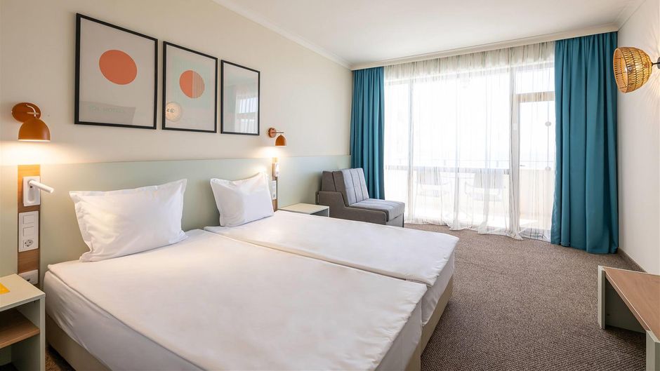 Sol Nessebar Mare All Inclusive Room