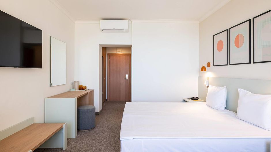 Sol Nessebar Mare All Inclusive Room