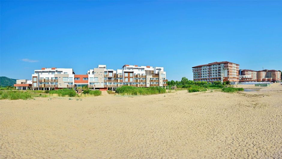 Sol Luna Bay Beach