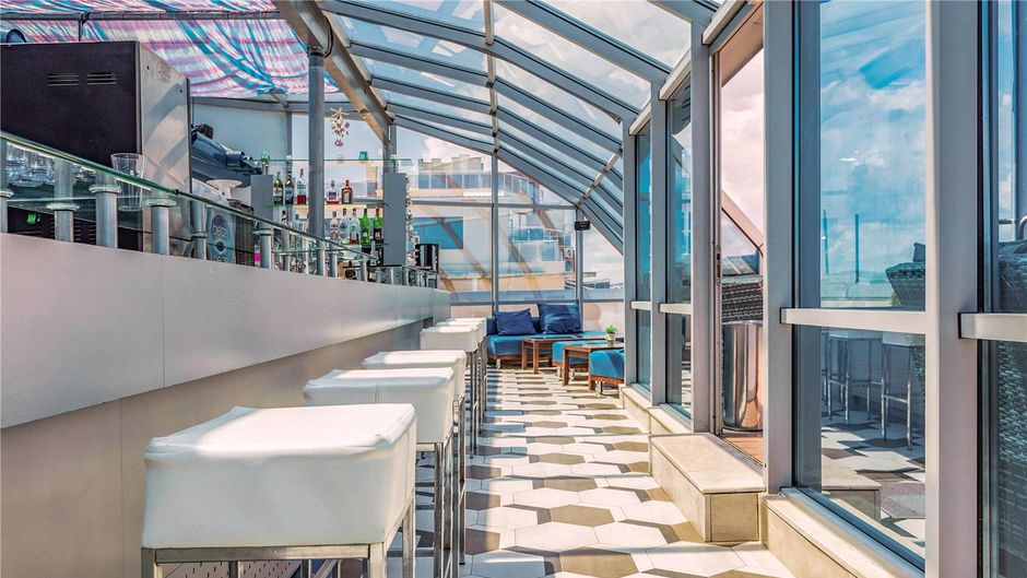Sol Marina Palace Restaurant