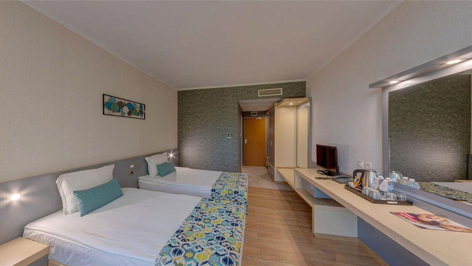 Sol Marina Palace Room