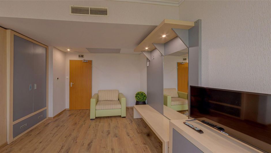 Sol Marina Palace Room