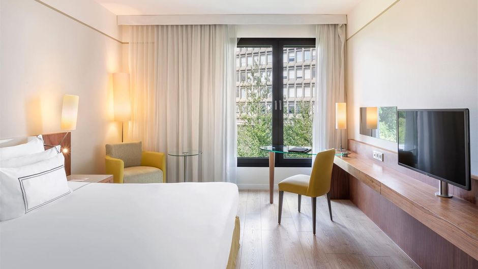 Melia Luxembourg Hotel Room