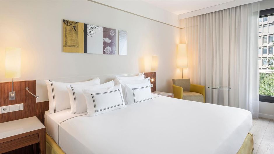 Melia Luxembourg Hotel Room