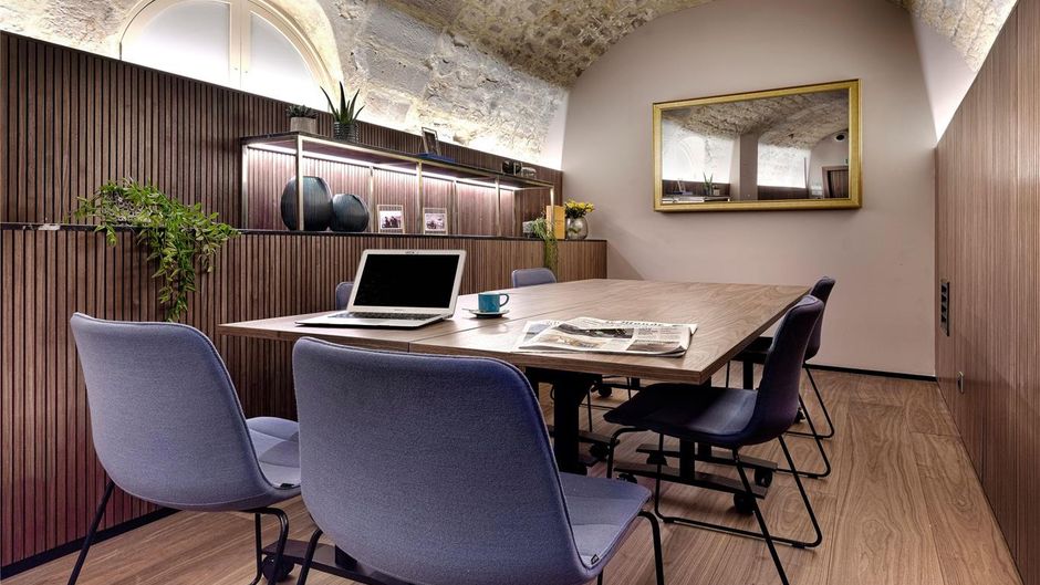 Maison Colbert Melia Collection Meeting