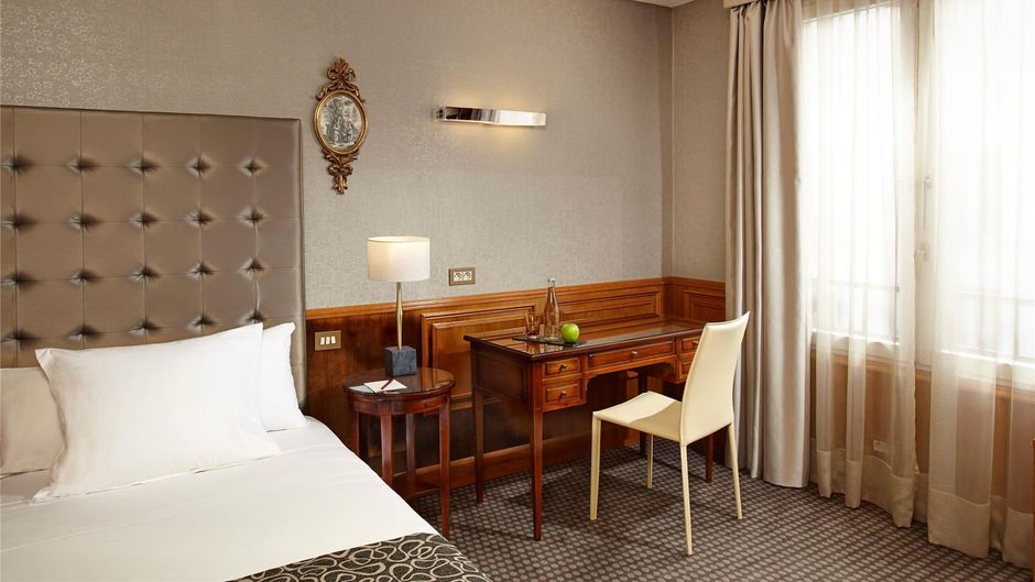Melia Paris Vendome Room