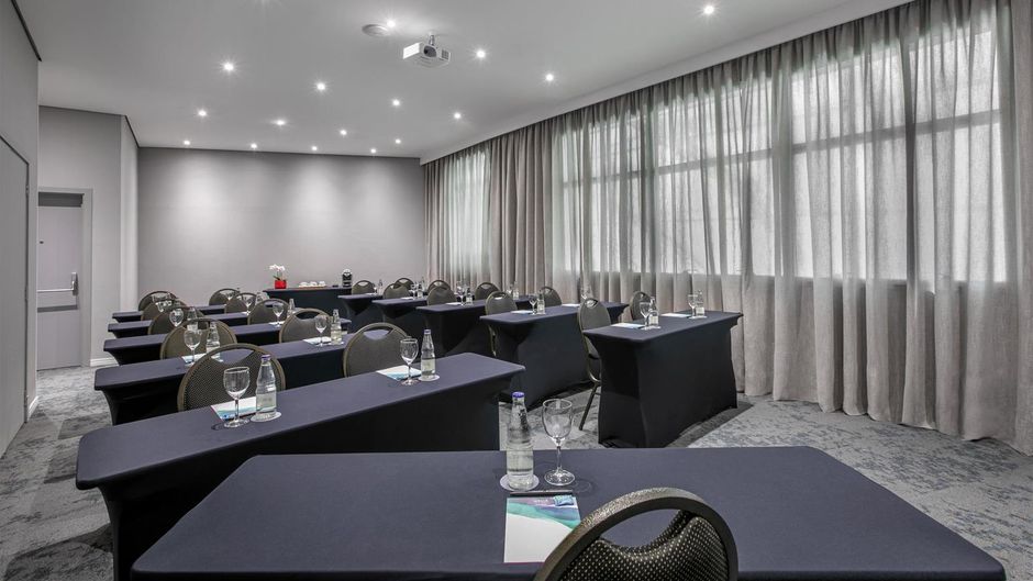 Melia Jardim Europa Meeting