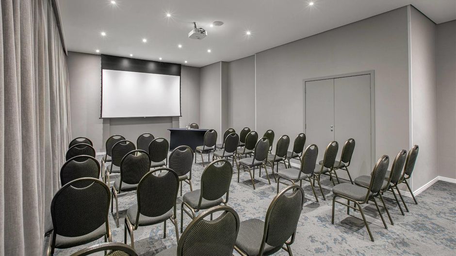 Melia Jardim Europa Meeting