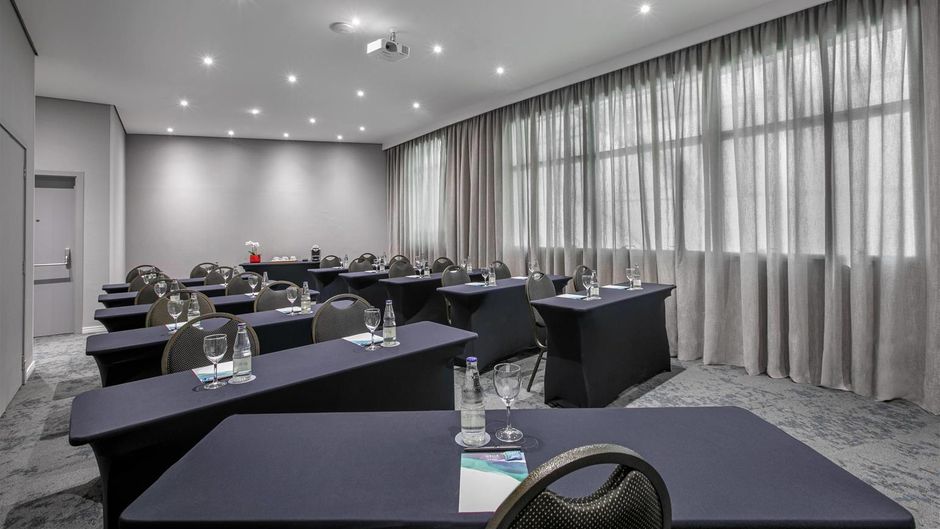 Melia Jardim Europa Meeting