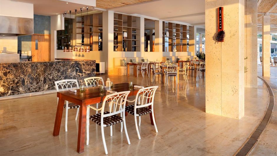 Paradisus Palma Real Golf & Spa Resort Restaurant