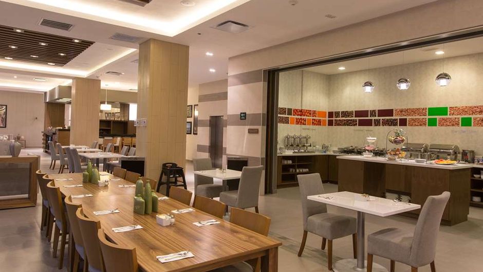 Hampton Inn by Hilton Hermosillo Restaurant