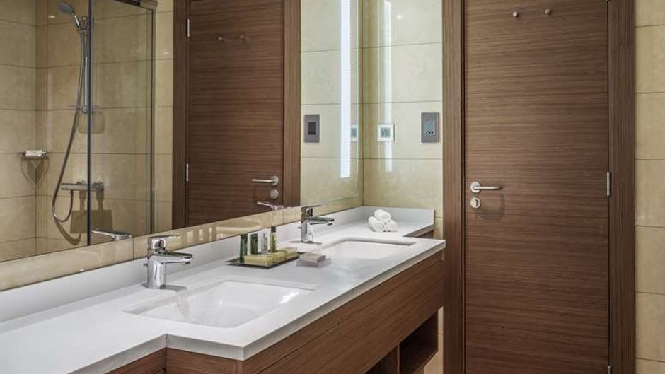 Hilton Garden Inn Tabuk Room