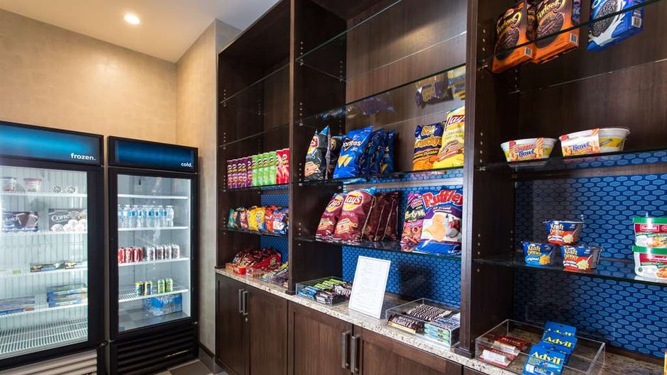 Hampton Inn by Hilton Lloydmininster Restaurant