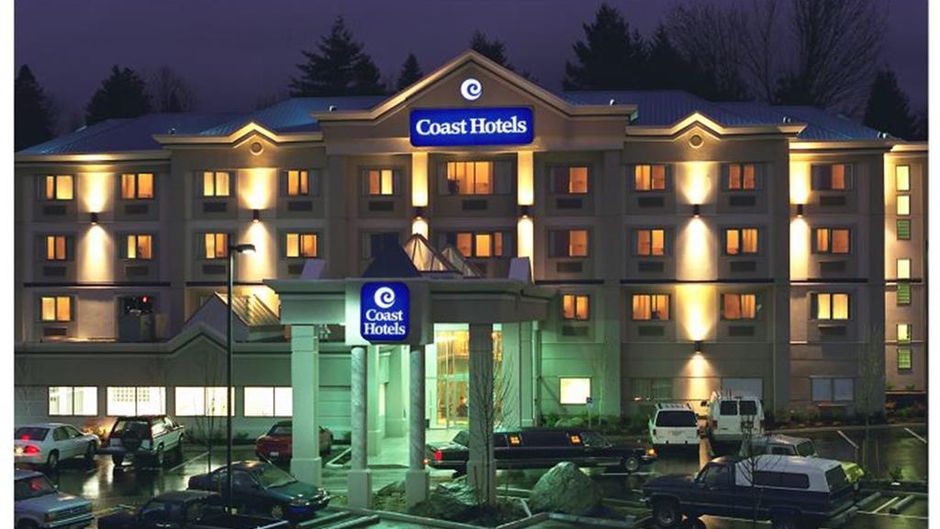 The Coast Abbotsford Hotel & Suites Exterior