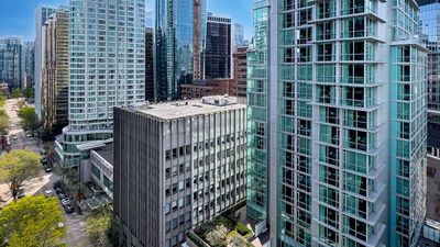 Coast Coal Harbour Hotel