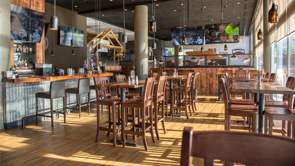 Coast Chilliwack Hotel Restaurant