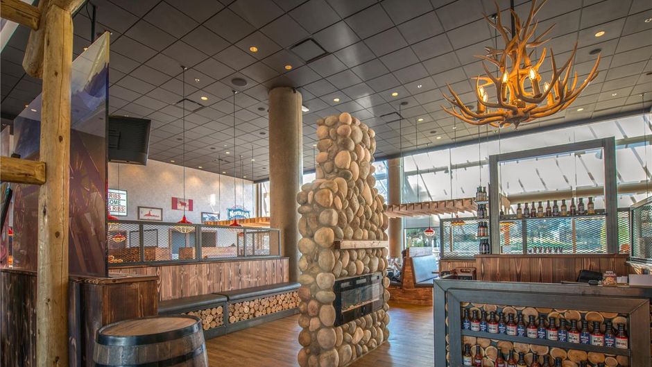 Coast Chilliwack Hotel Restaurant