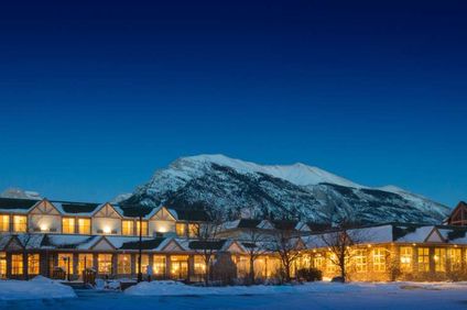 Coast Canmore Hotel
