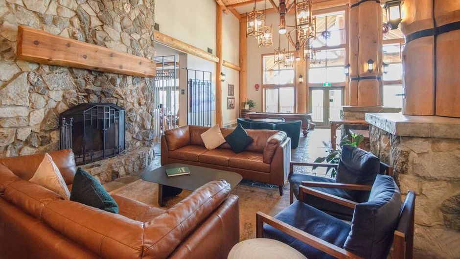 Coast Hillcrest Hotel Lobby