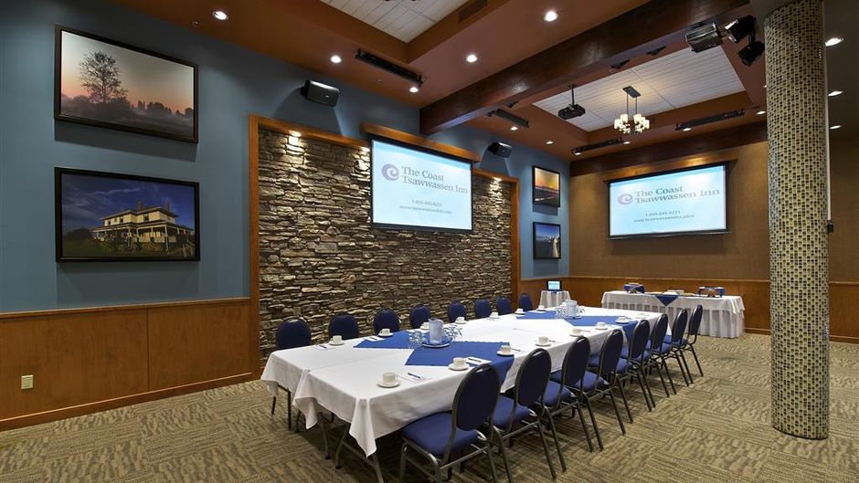 Coast Tsawwassen Inn Meeting
