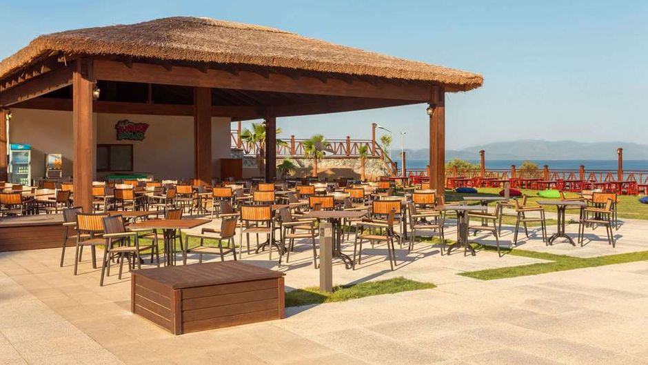 Ramada Resort Kusadasi Restaurant