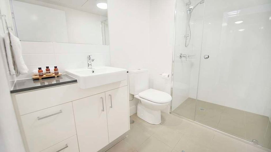 Gladstone Central Plaza Apartment Hotel Room