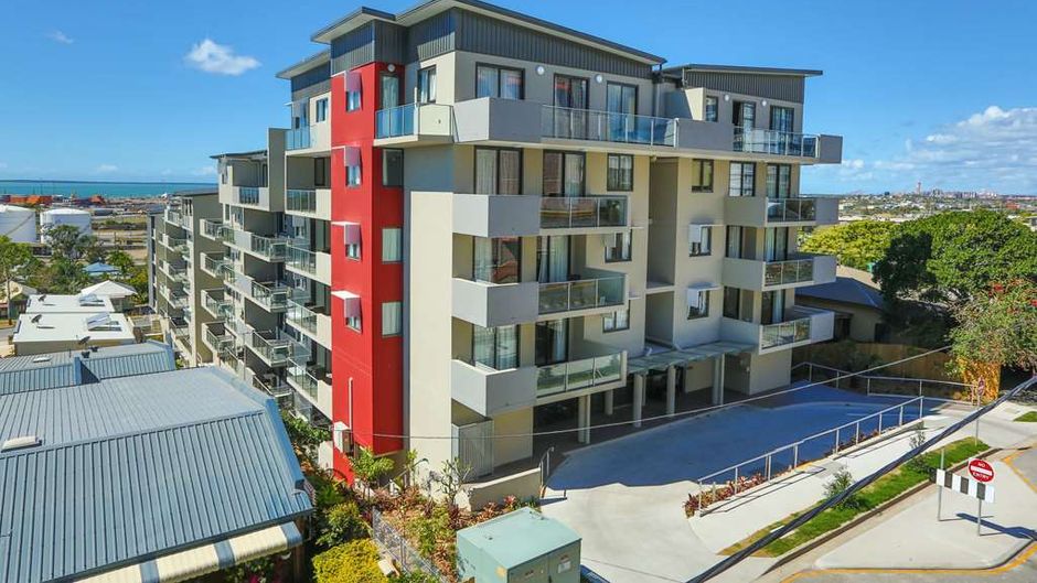 Gladstone Central Plaza Apartment Hotel Exterior